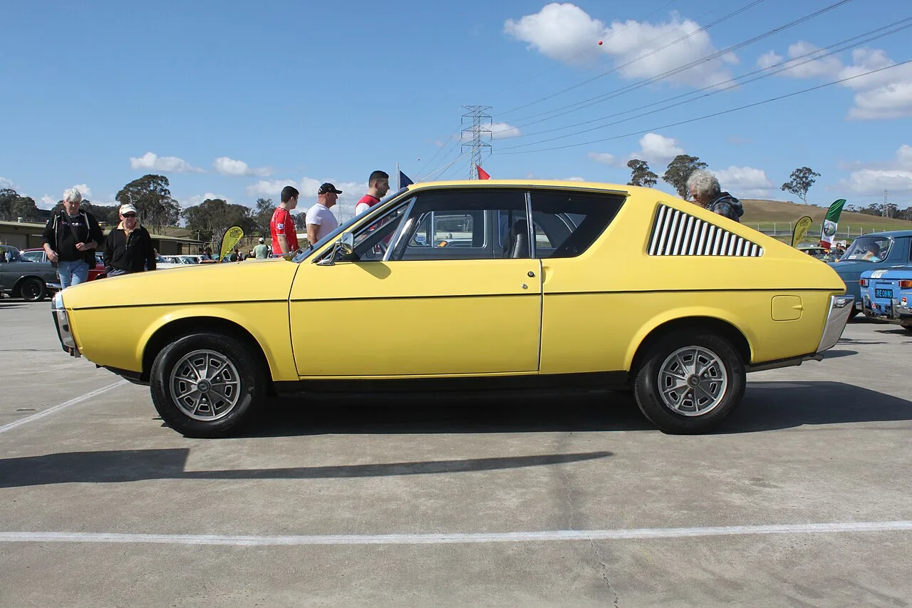 Renault 17 / R177, side