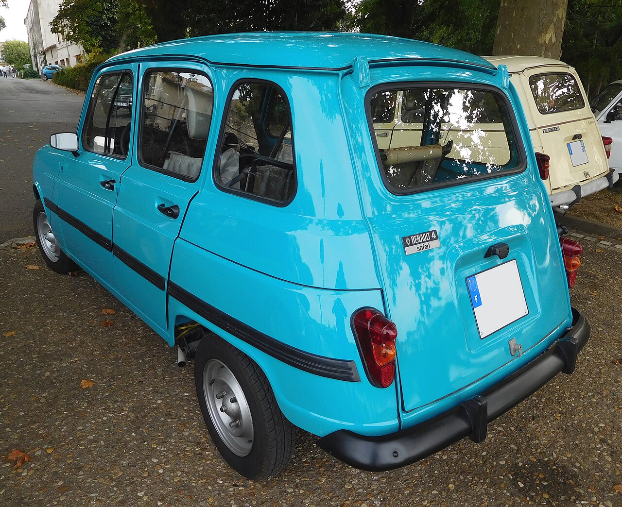 Renault 4 / 4L / R4, rear