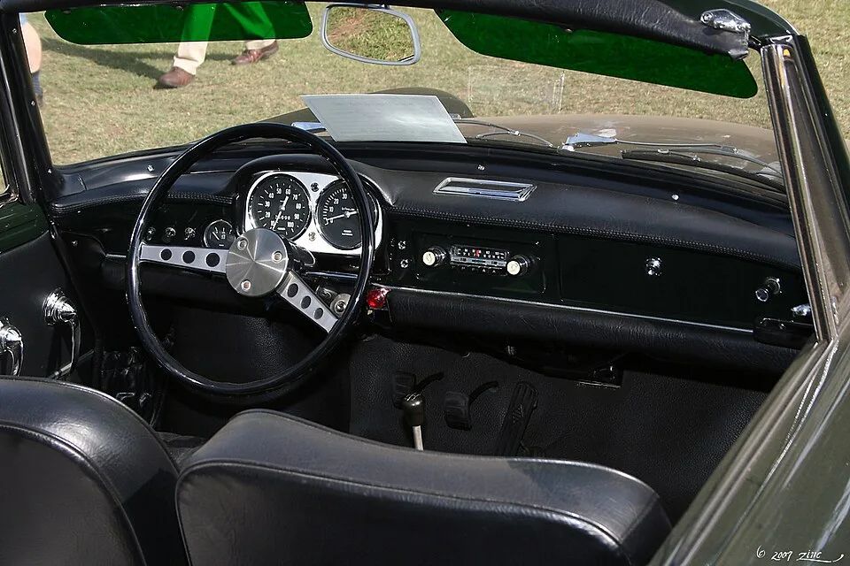 Renault Caravelle, interior