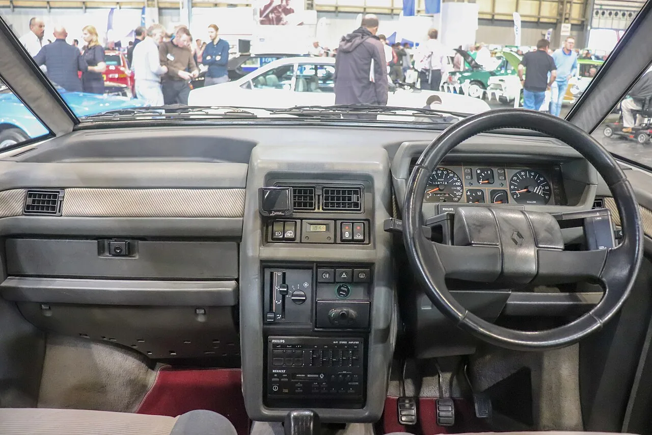 Renault Espace I, interior
