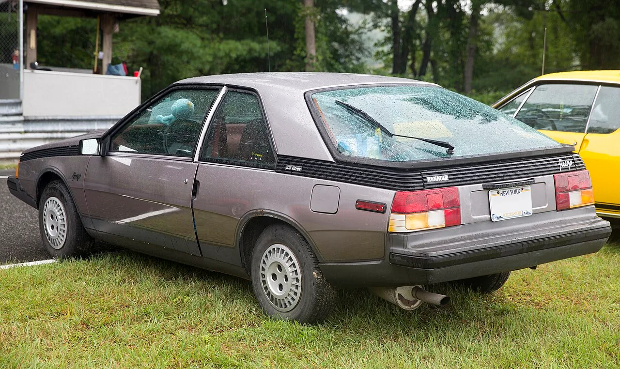Renault Fuego, rear