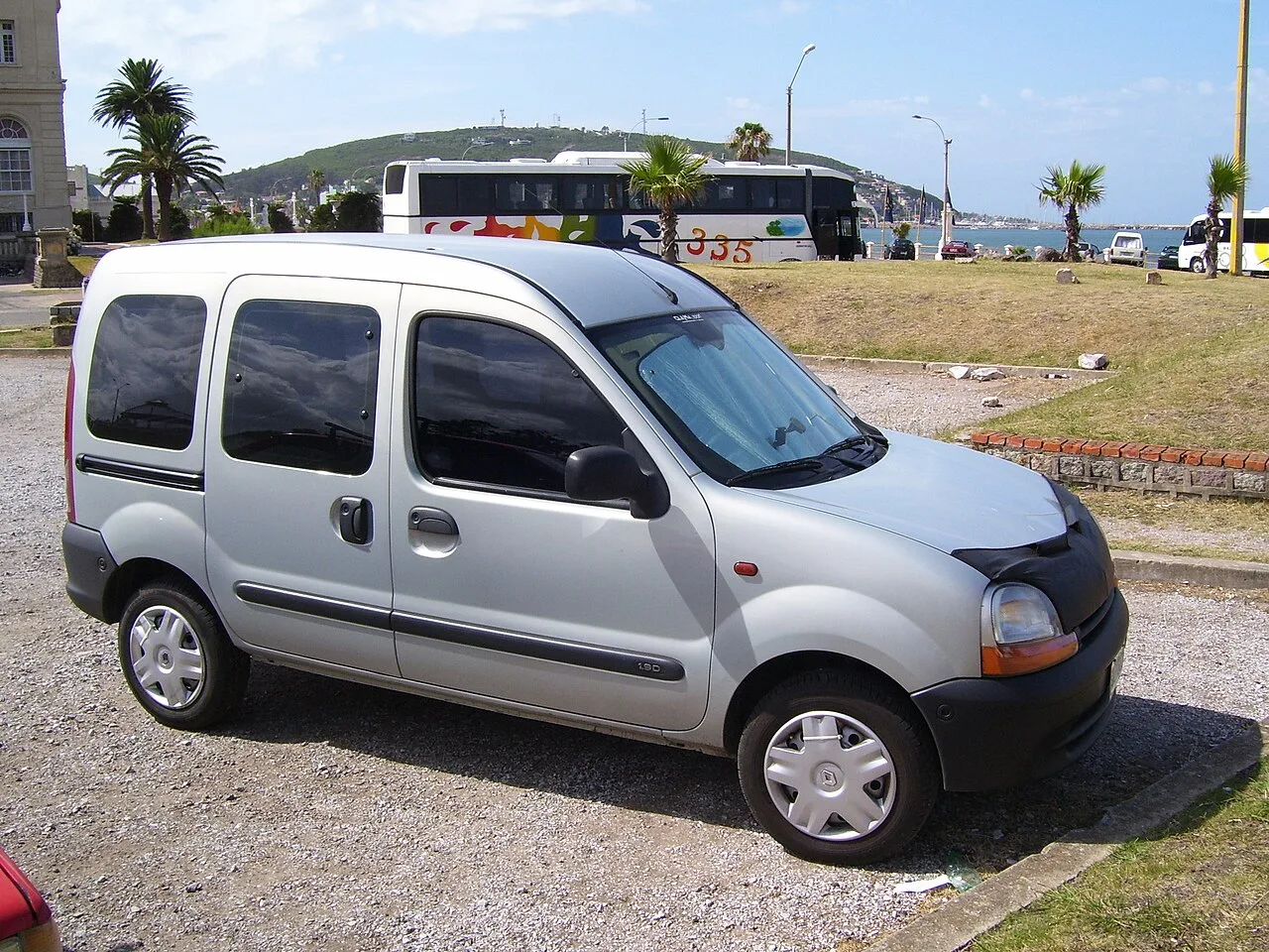 Renault Kangoo, side