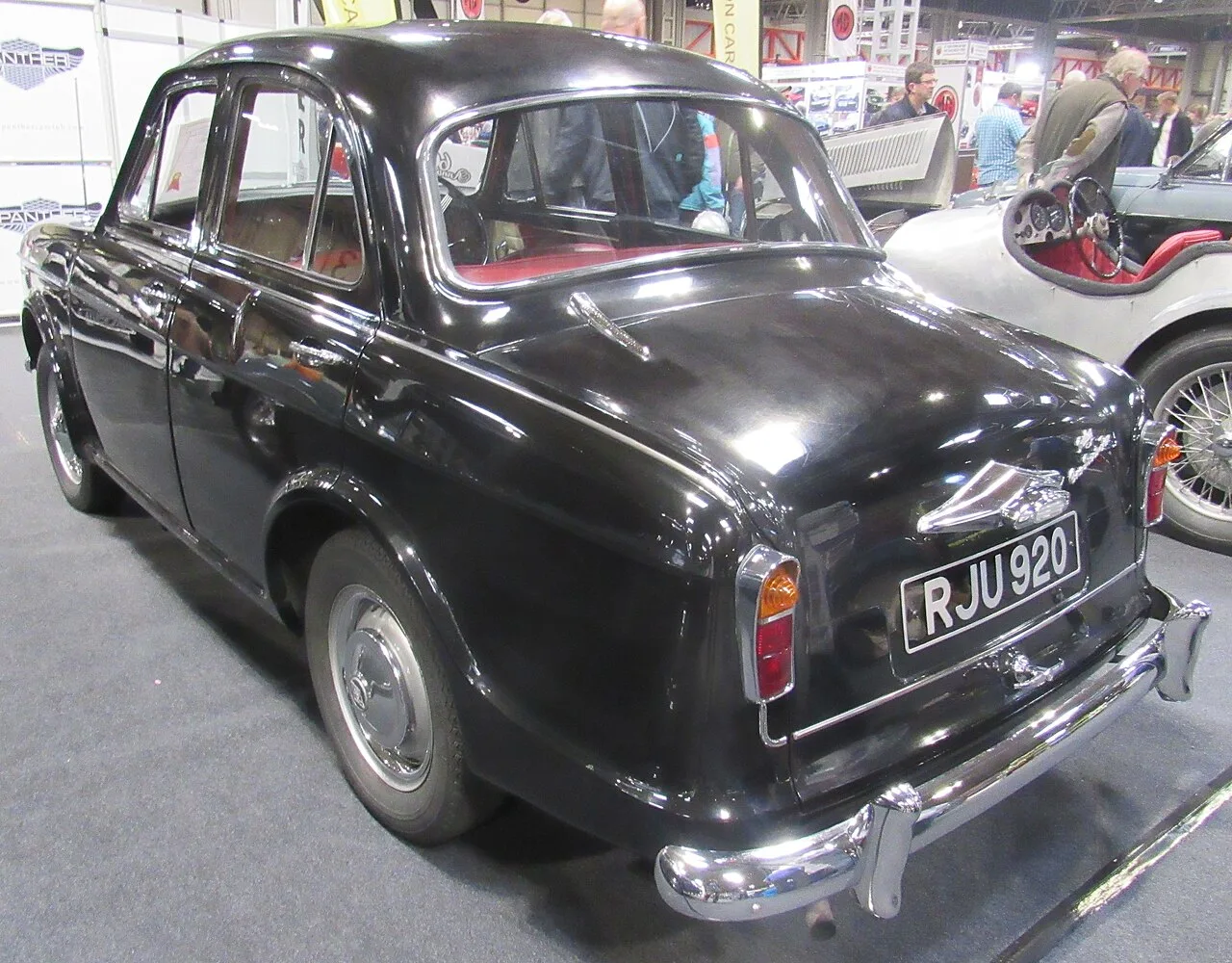Riley One-Point-Five, rear