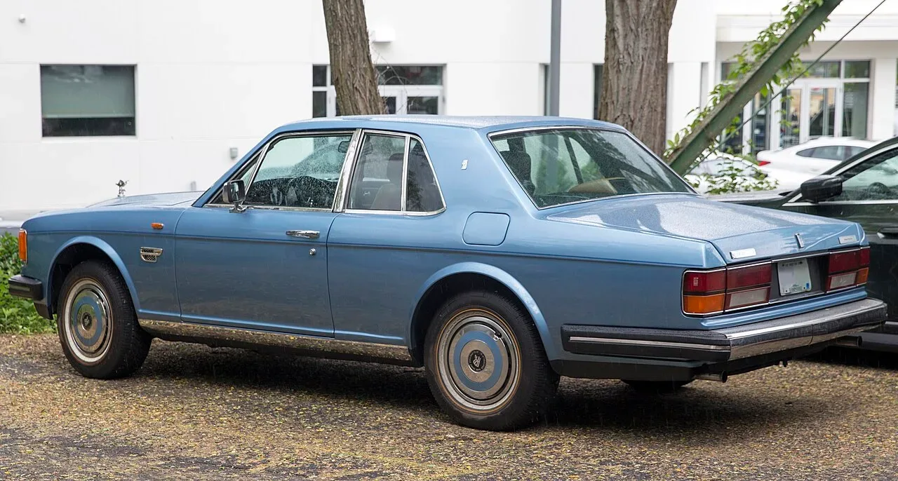 Rolls-Royce Silver Spirit III/Spur III, rear