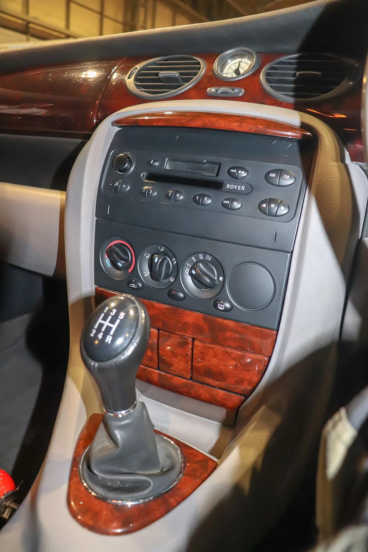 Rover 75, interior