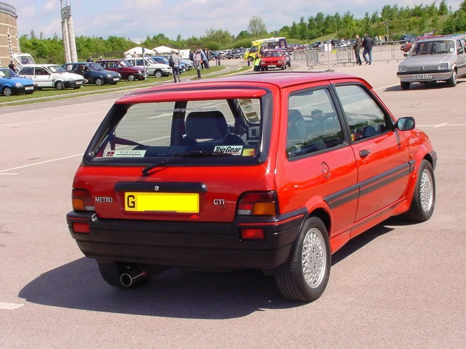 Rover Metro / Rover 100, rear