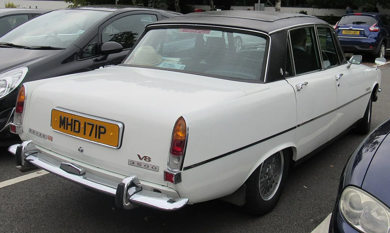 Rover P6 2000, rear