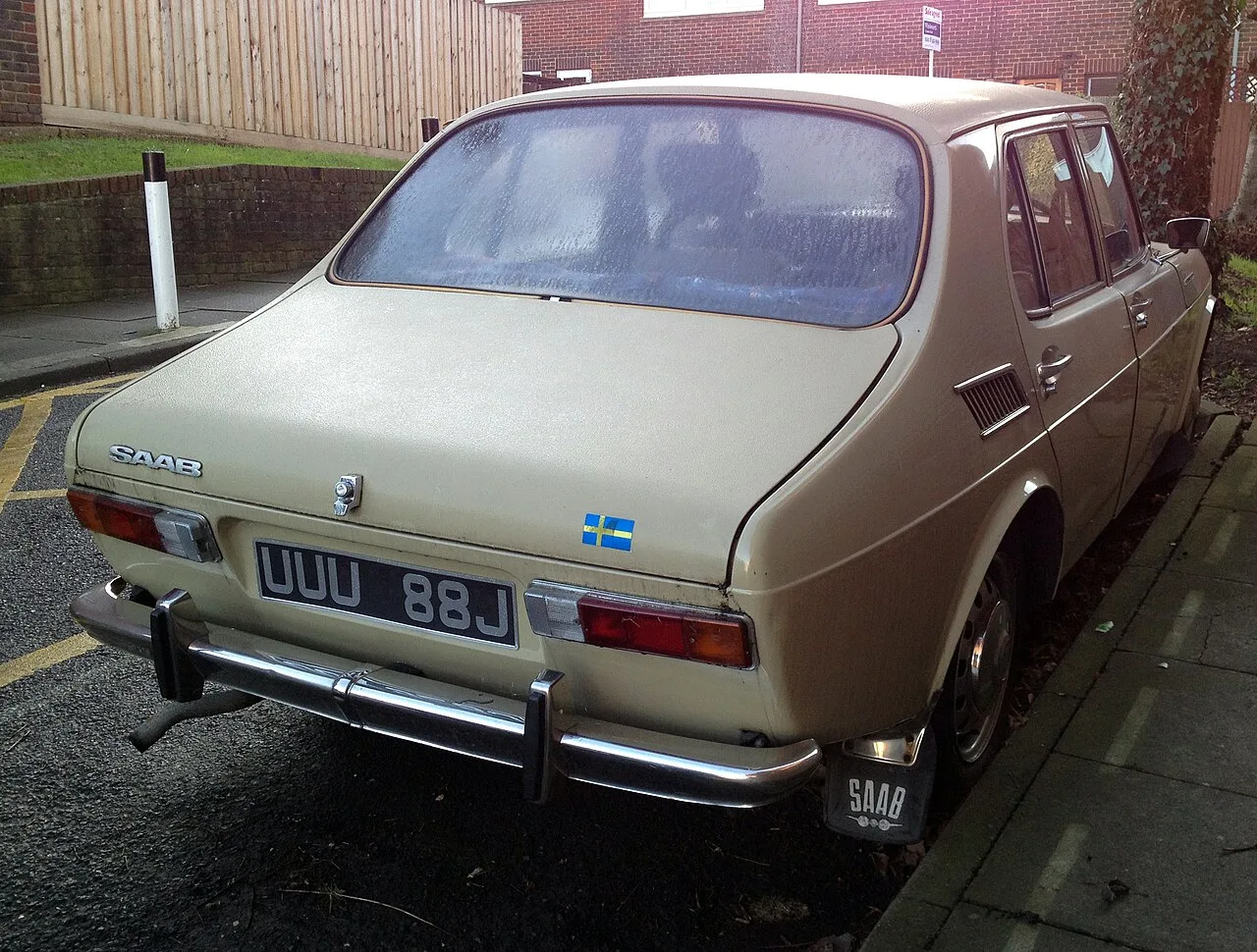 Saab 99, rear