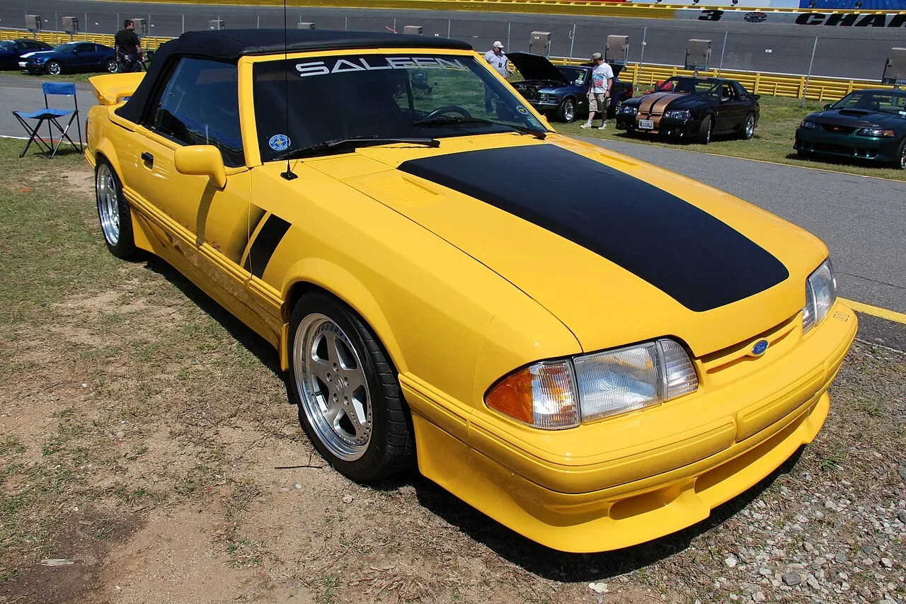 Saleen Mustang, rear