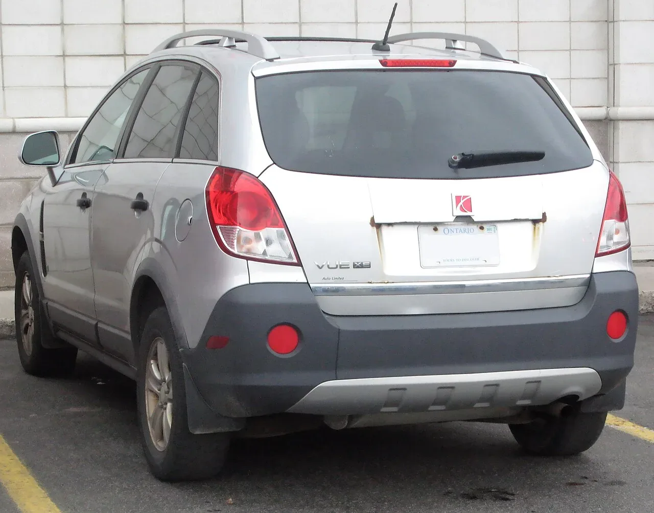 Saturn Vue, rear