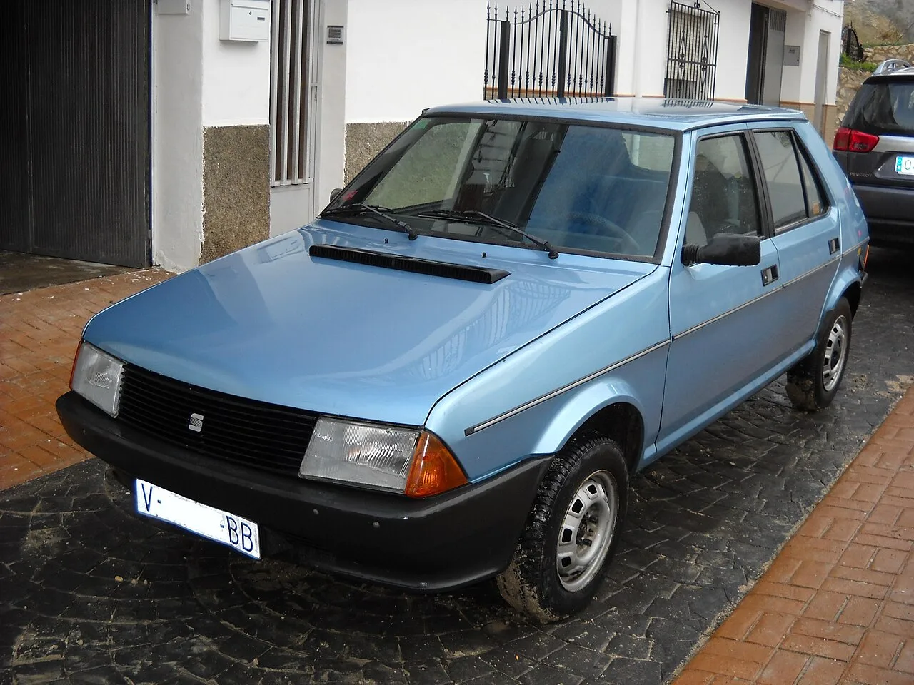 SEAT Ronda, rear