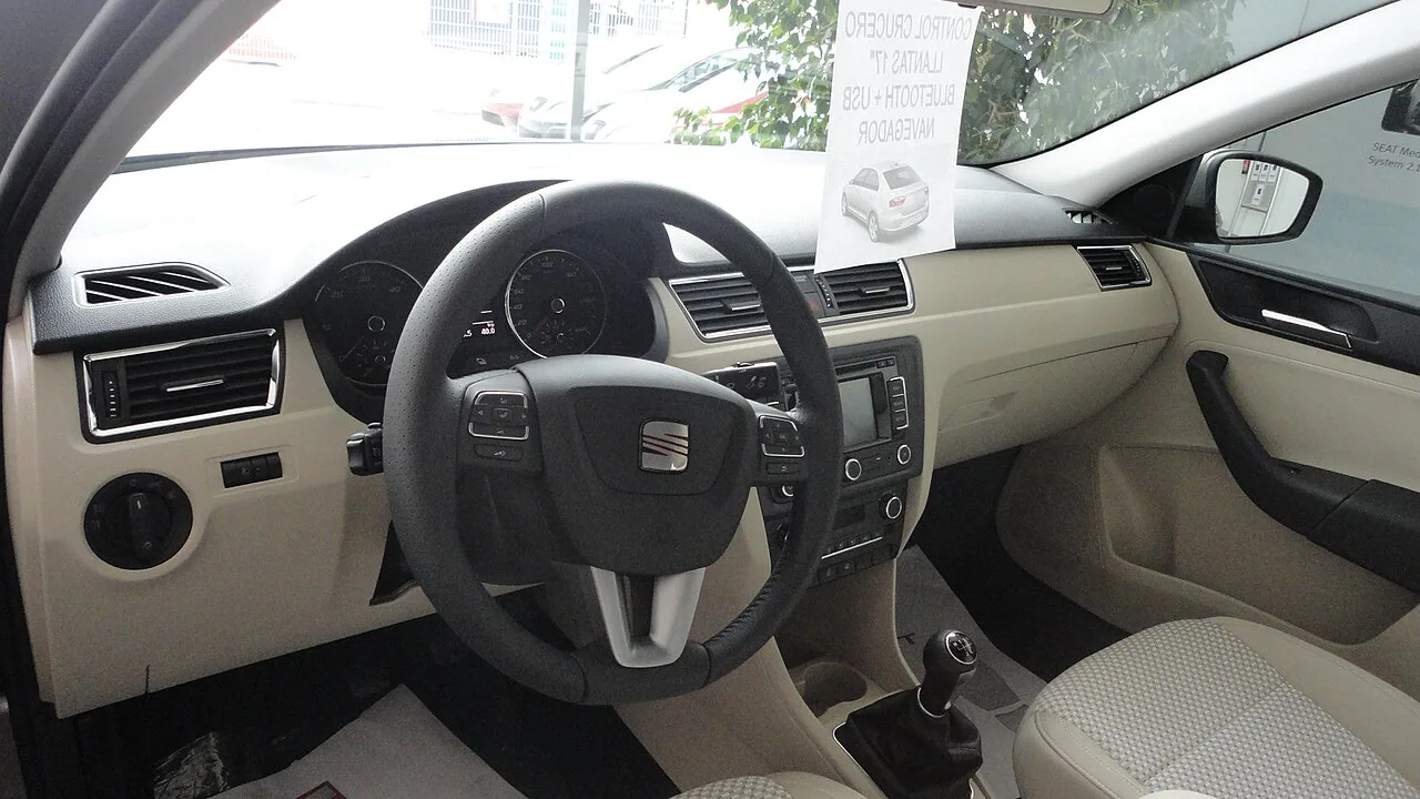 SEAT Toledo Mk3, interior