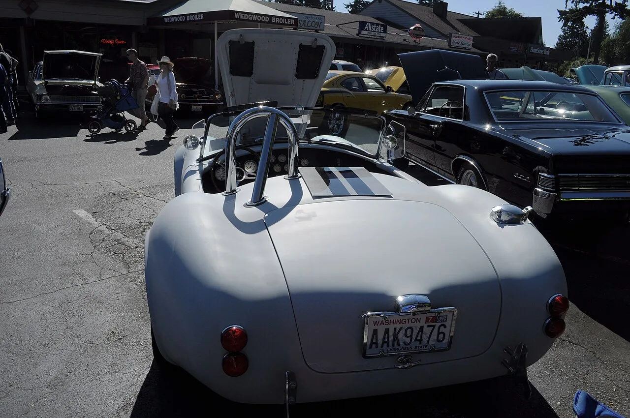 Shelby Cobra, rear