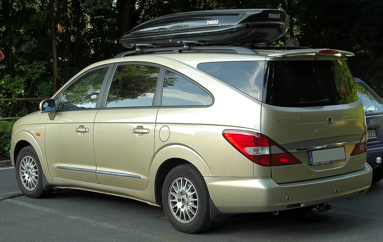SsangYong Rodius second generation, rear
