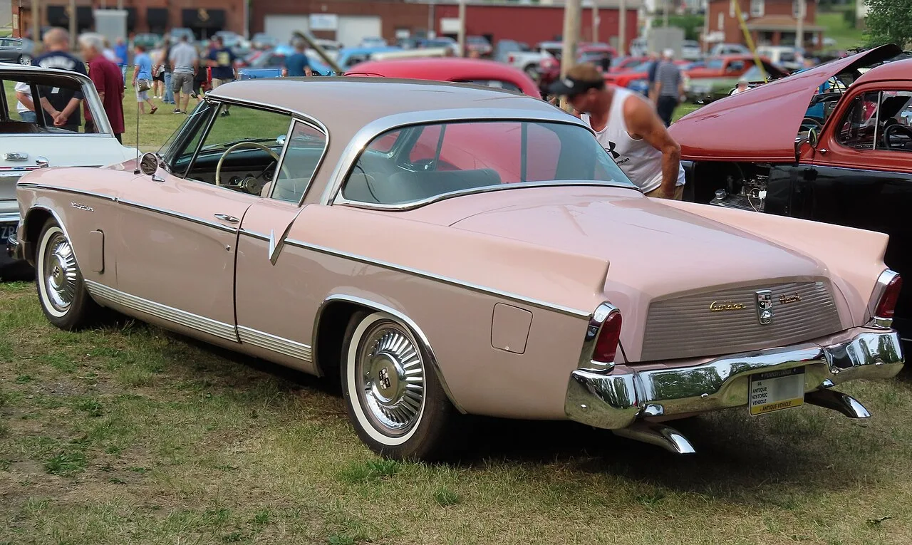 Studebaker Golden Hawk, rear