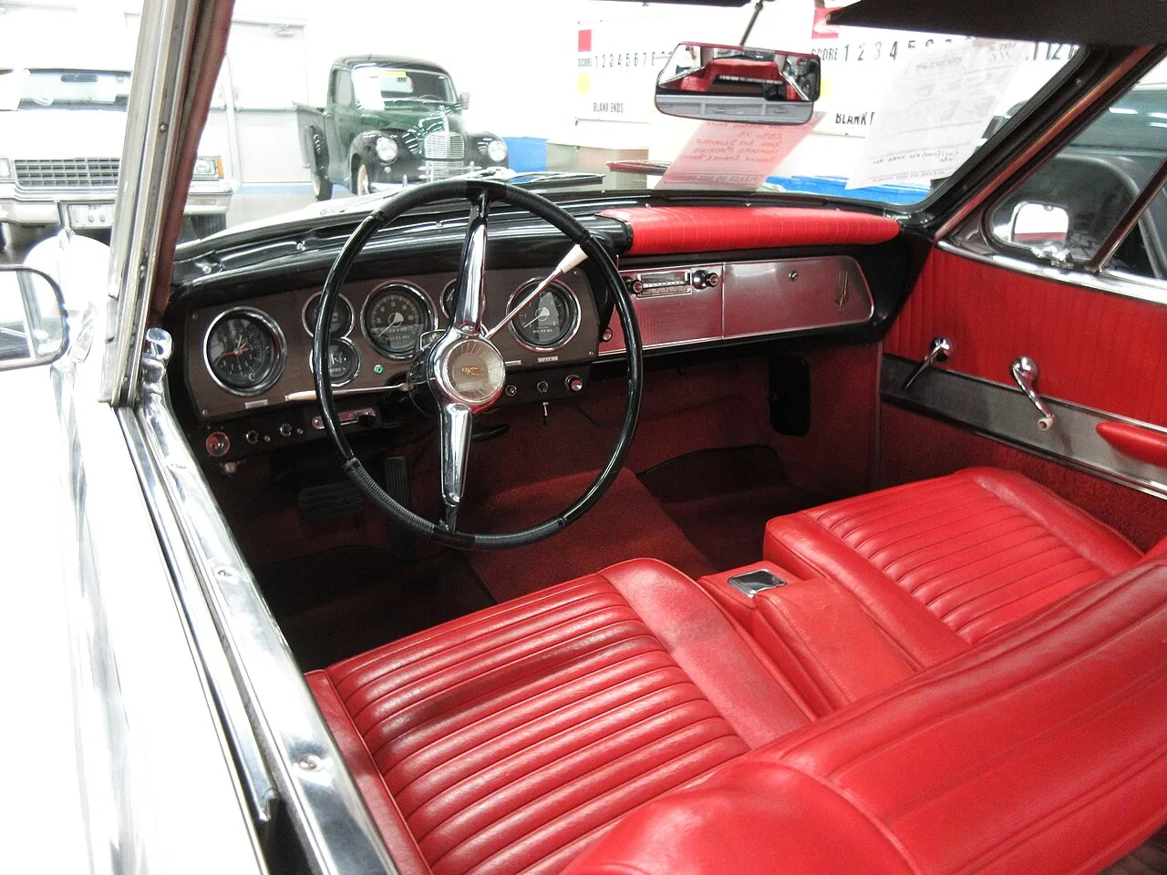 Studebaker Hawk, interior