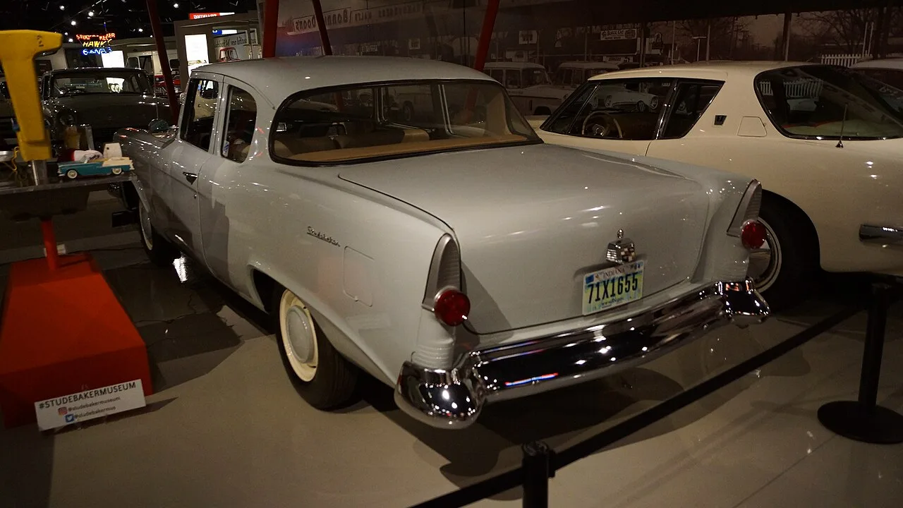 Studebaker Scotsman, rear
