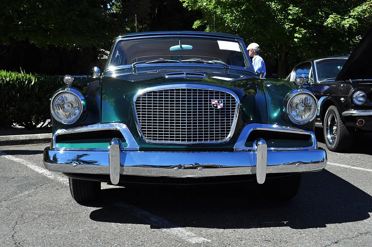 Studebaker Silver Hawk, rear