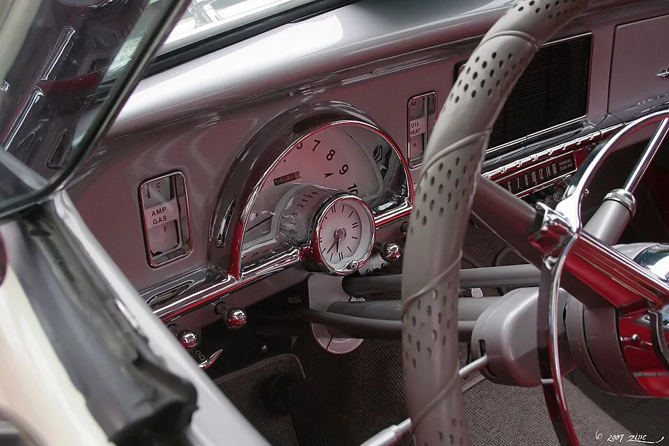 Studebaker Starlight coupe, interior