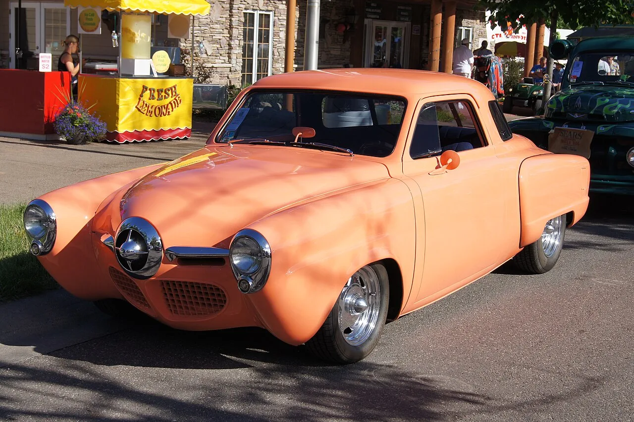 Studebaker Starlight coupe, rear