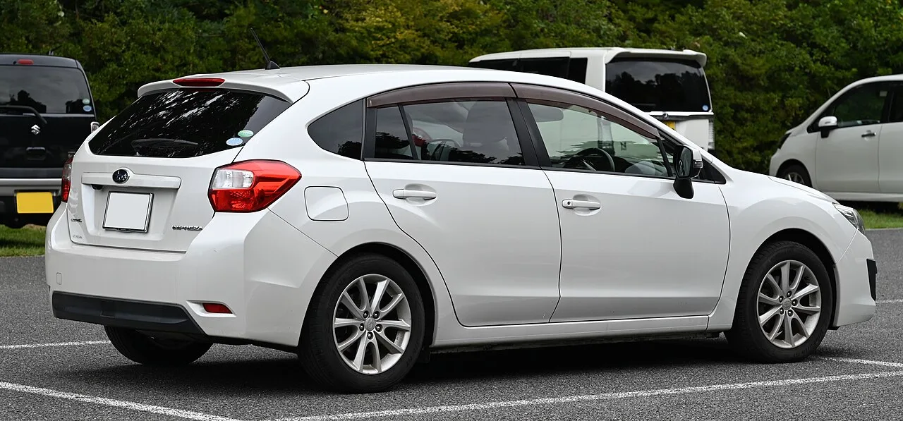 Subaru Impreza GJ / GP, rear