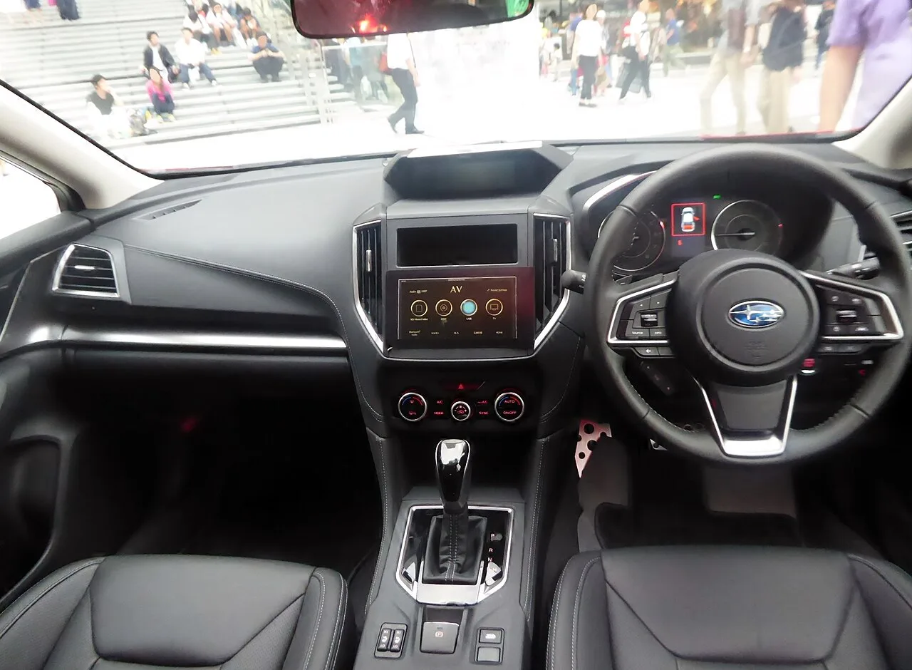Subaru Impreza GE / GH / GR / GV, interior
