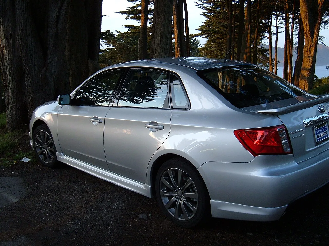 Subaru Impreza GE / GH / GR / GV, side