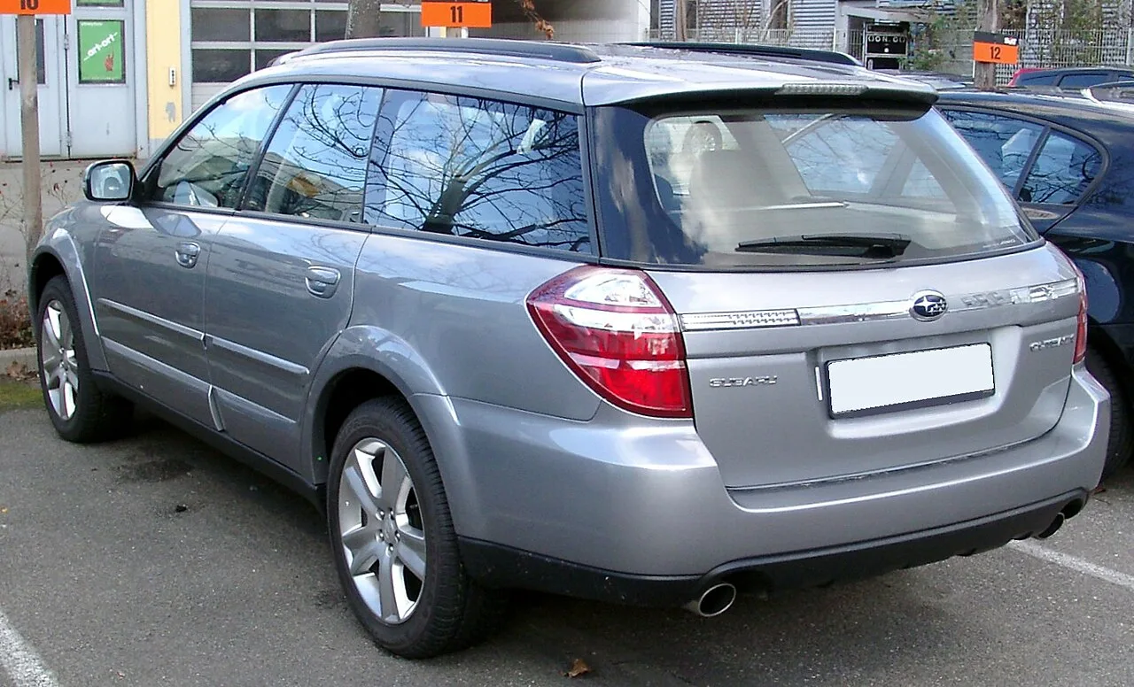 Subaru Outback BE/BH second generation, rear