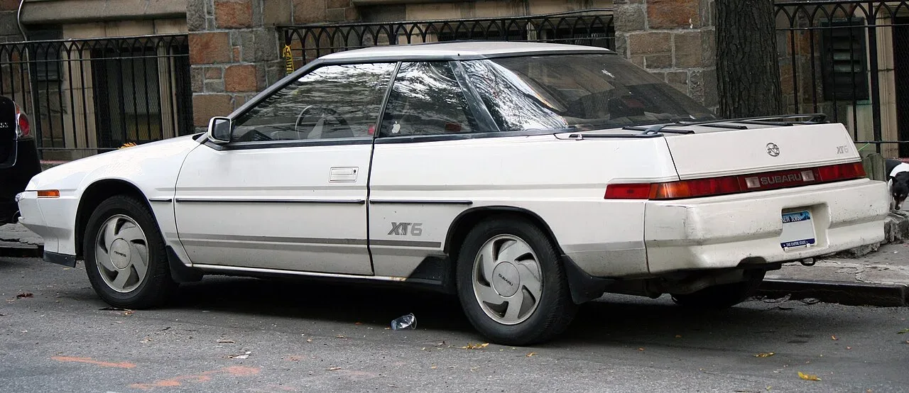 Subaru XT, rear