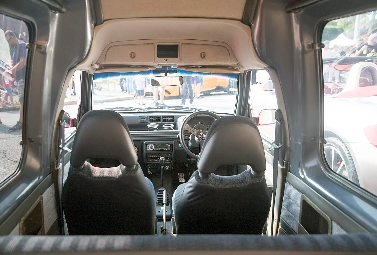 Suzuki Alto CL / CM / CN / CP, interior