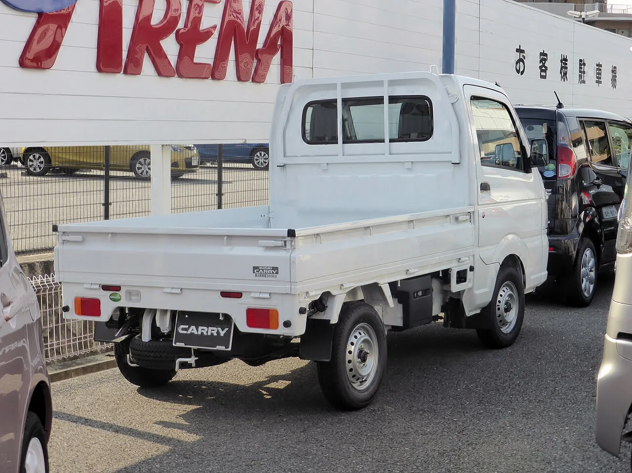 Suzuki Carry DA16T, rear