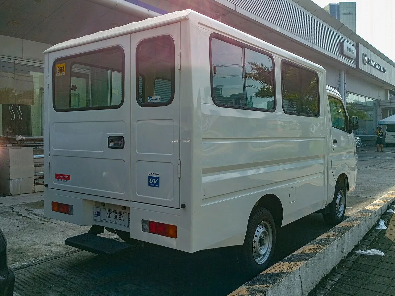 Suzuki Carry DC61T / DN61T, rear