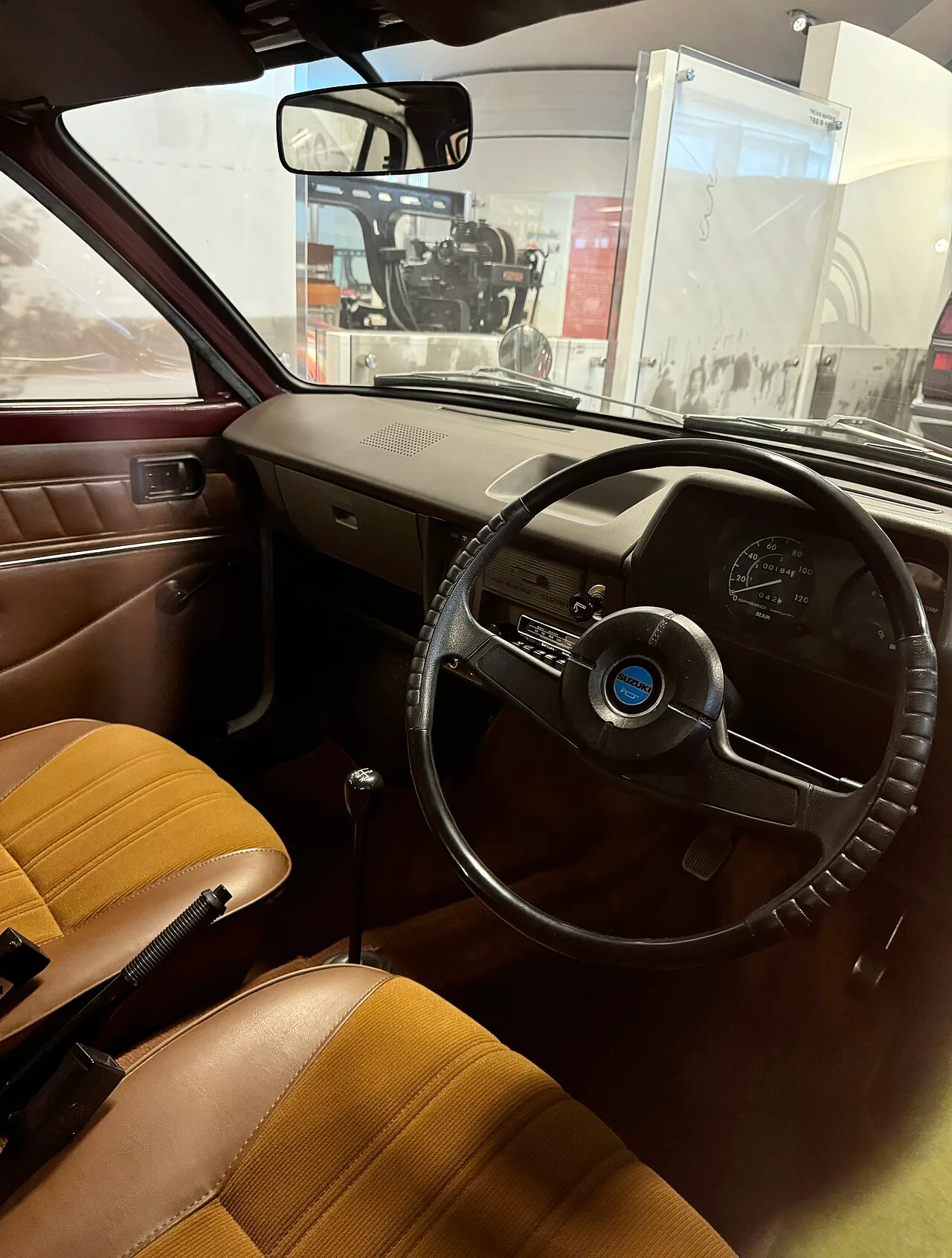 Suzuki Fronte 360 LC10, interior