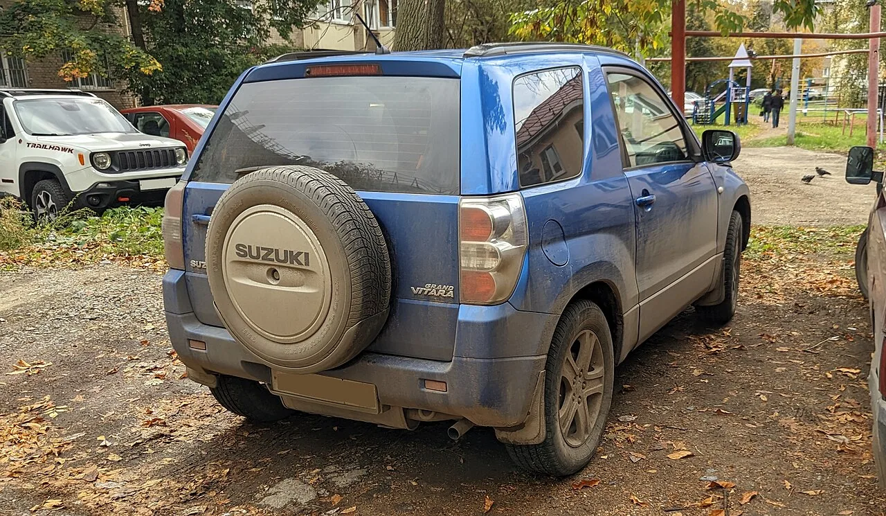 Suzuki Grand Vitara, rear