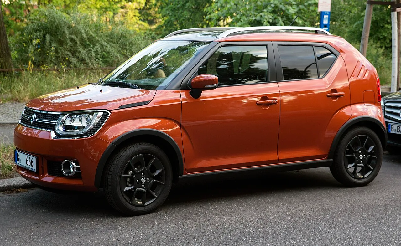 Suzuki Ignis MF, side