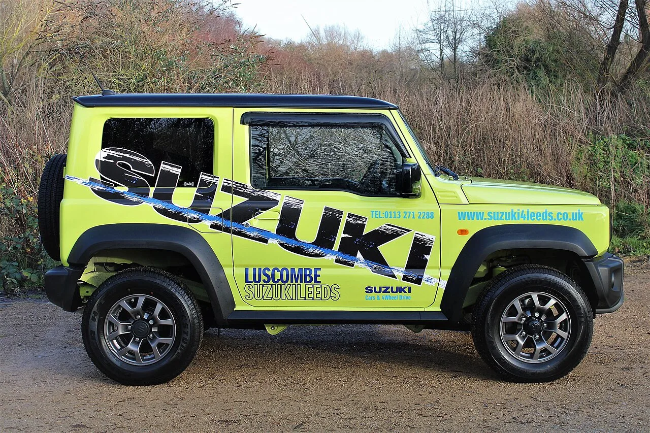 Suzuki Jimny JA71 / JA11 / JA12 / JA22, side
