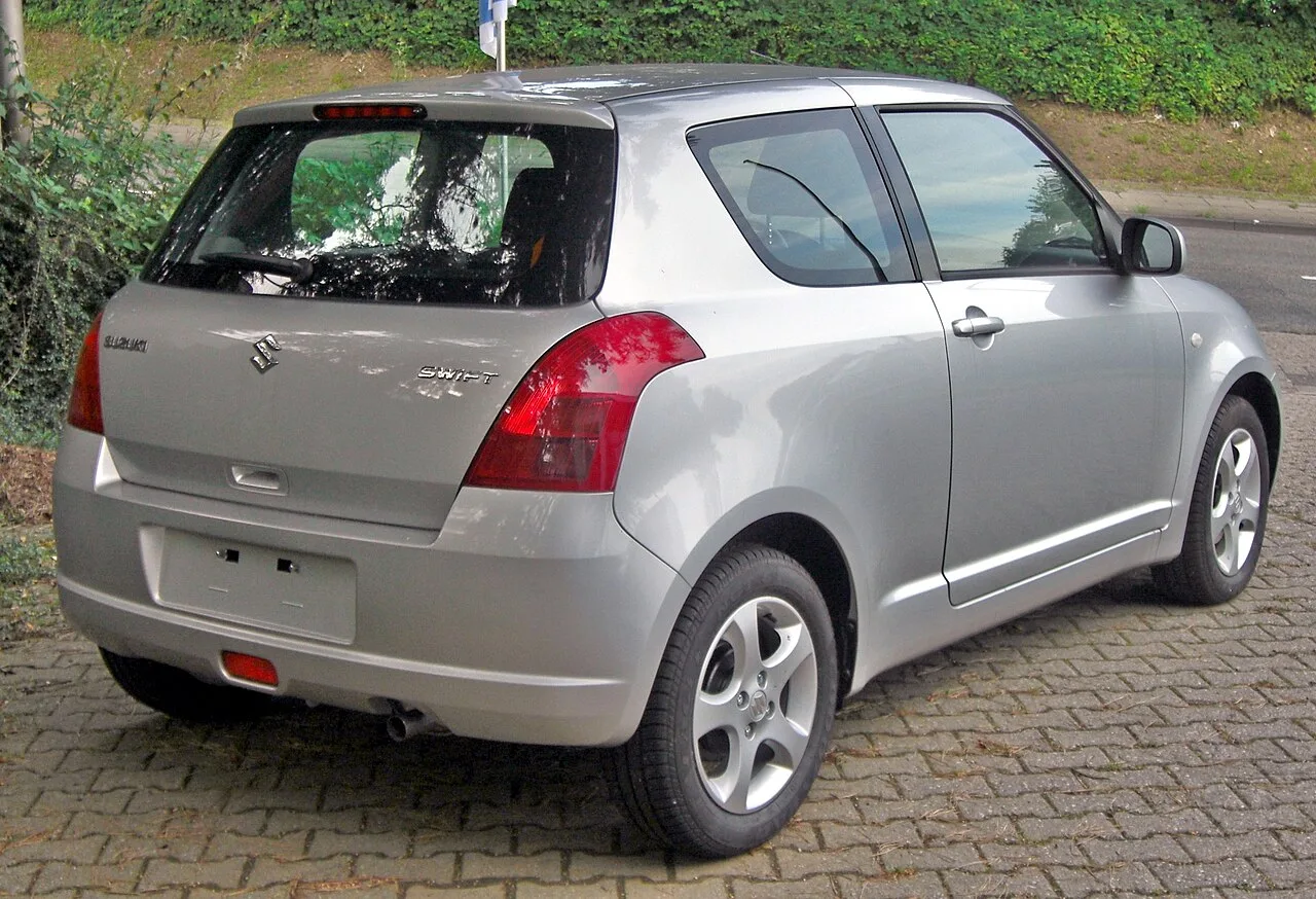 Suzuki Swift, rear