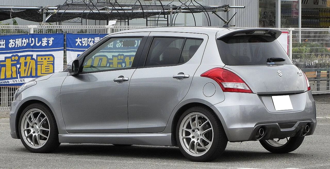 Suzuki Swift Sport ZC32S, rear