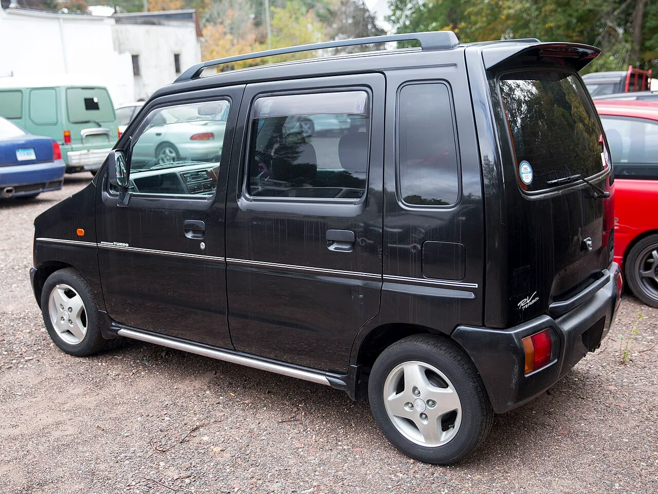 Suzuki Wagon R first generation CT21S / CV21S, side