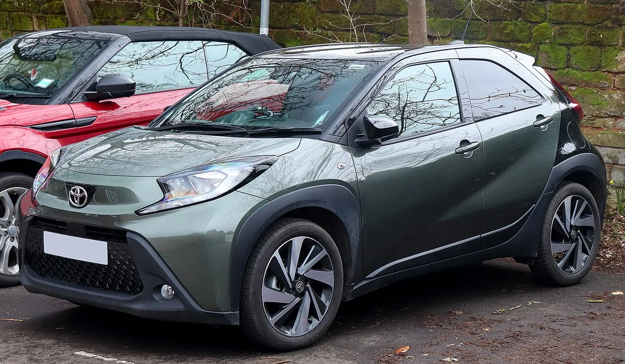 Toyota Aygo first generation AB10, side