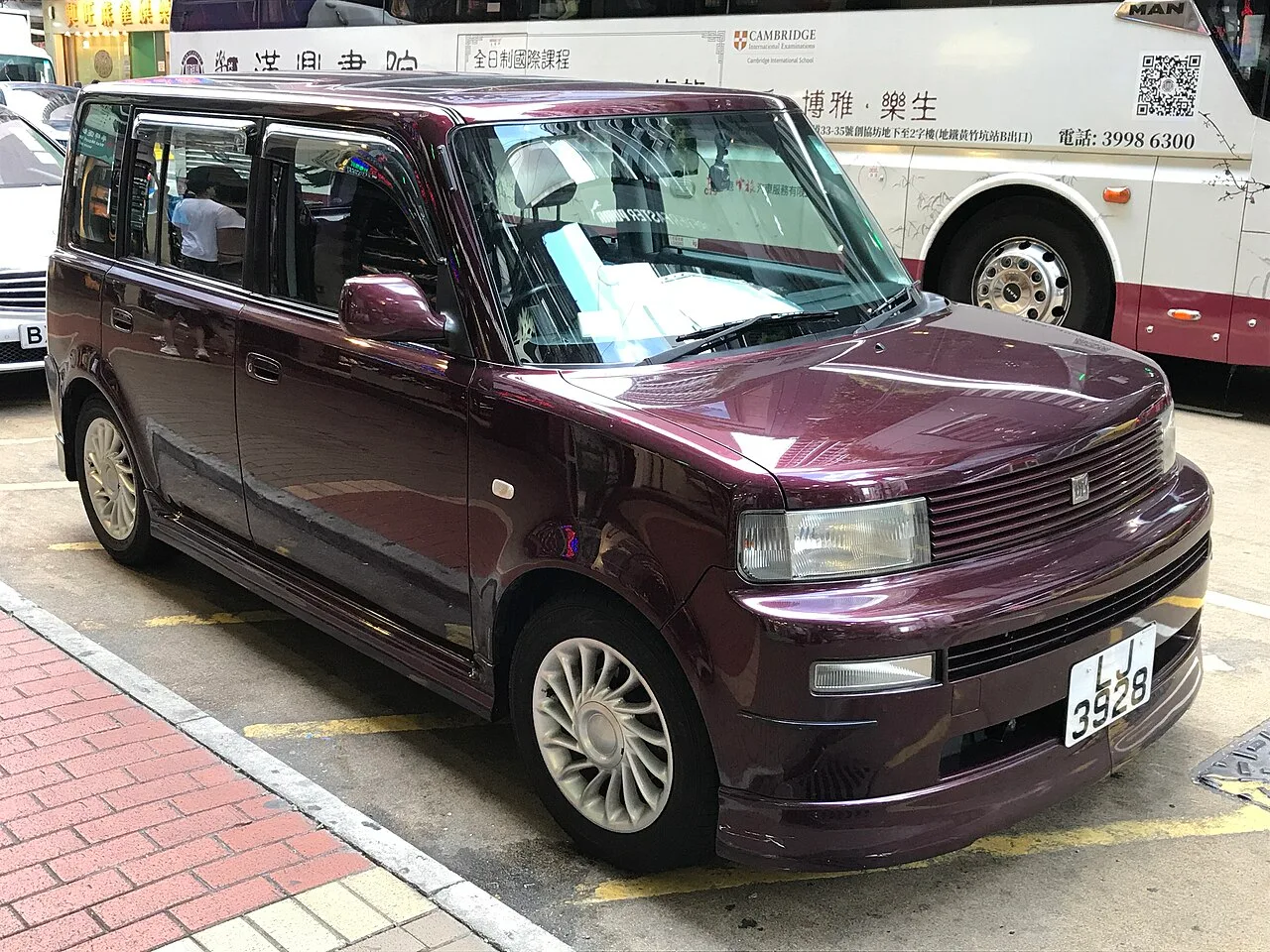 Toyota bB QNC20 / Daihatsu Coo / Subaru Dex, side