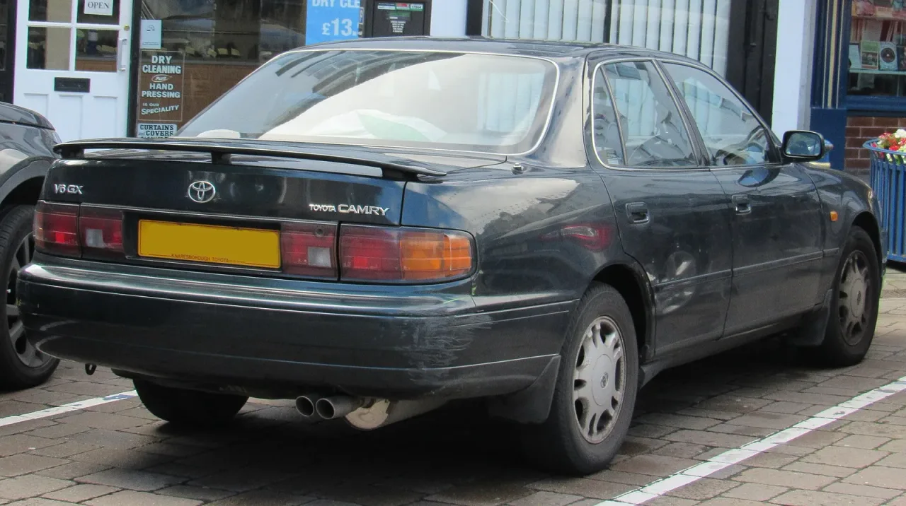 Toyota Camry, rear