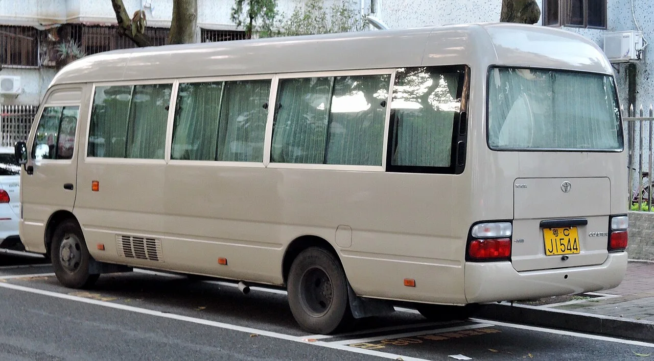Toyota Coaster second generation B20 / B30, rear