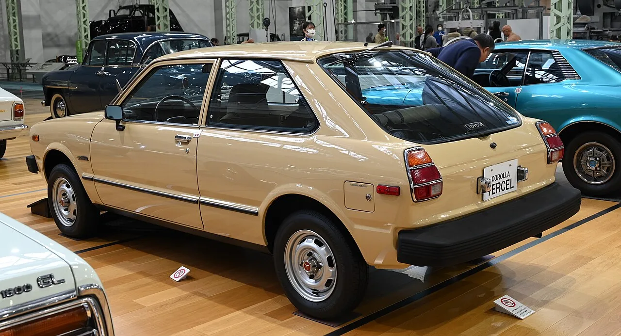Toyota Corolla E30/E50 third generation, rear