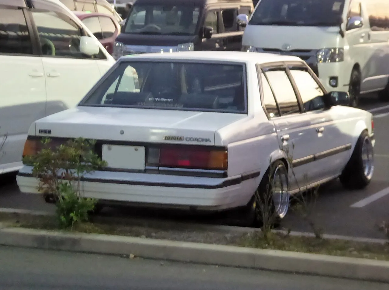 Toyota Corona T140, rear