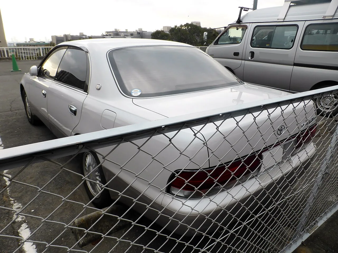 Toyota Crown S140, rear