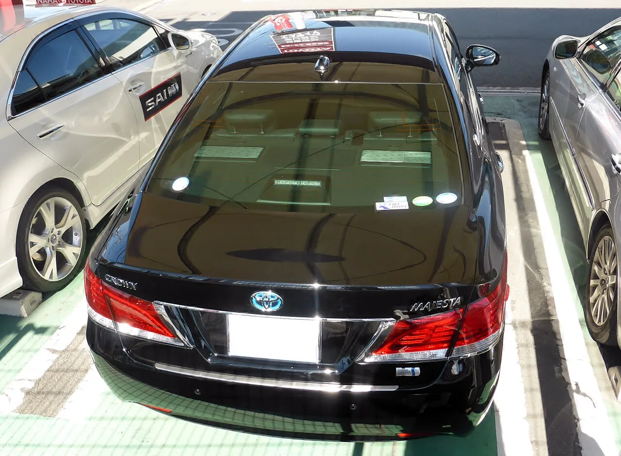 Toyota Crown S210 fourteenth generation, rear