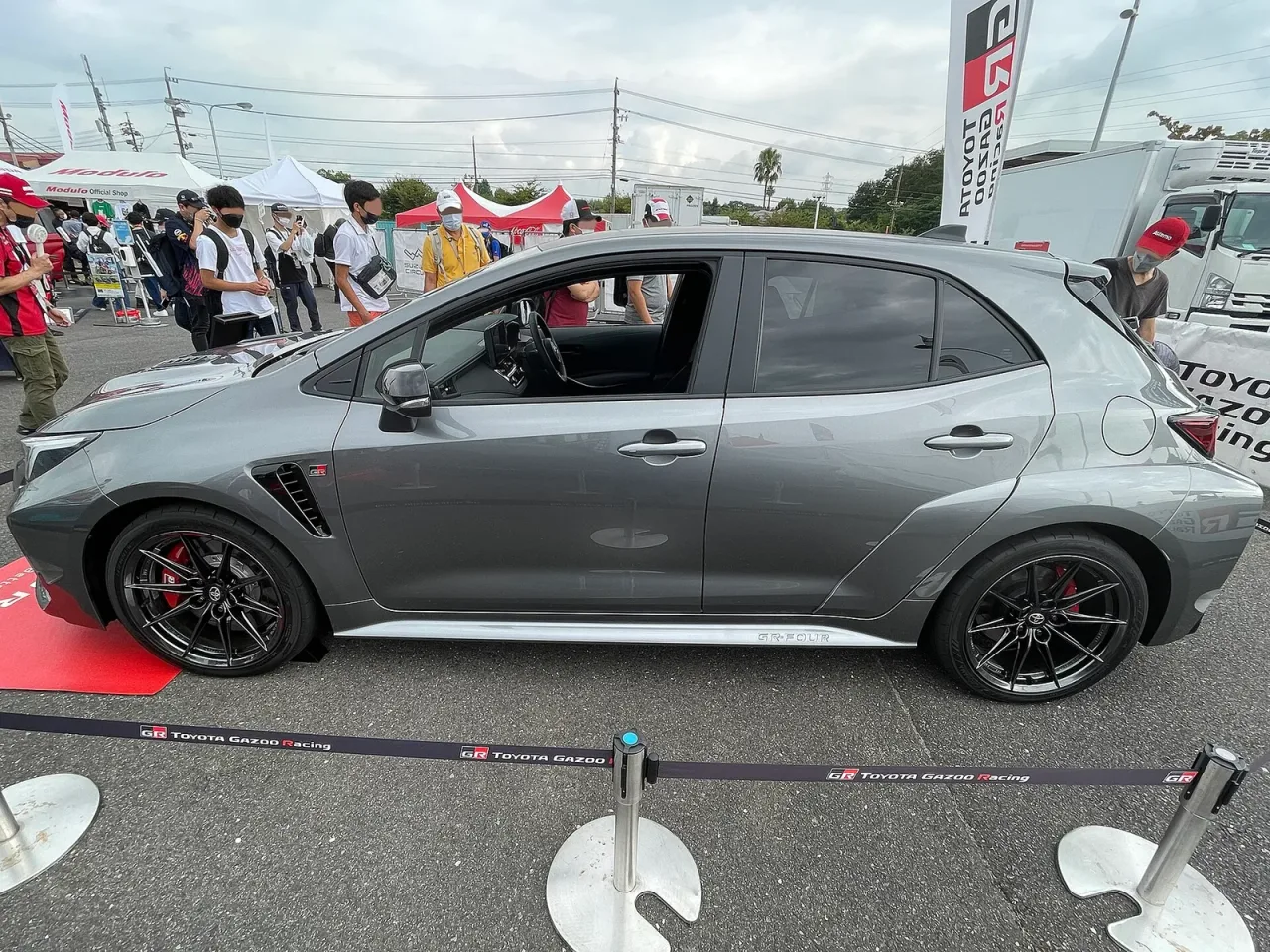 Toyota GR Corolla, side