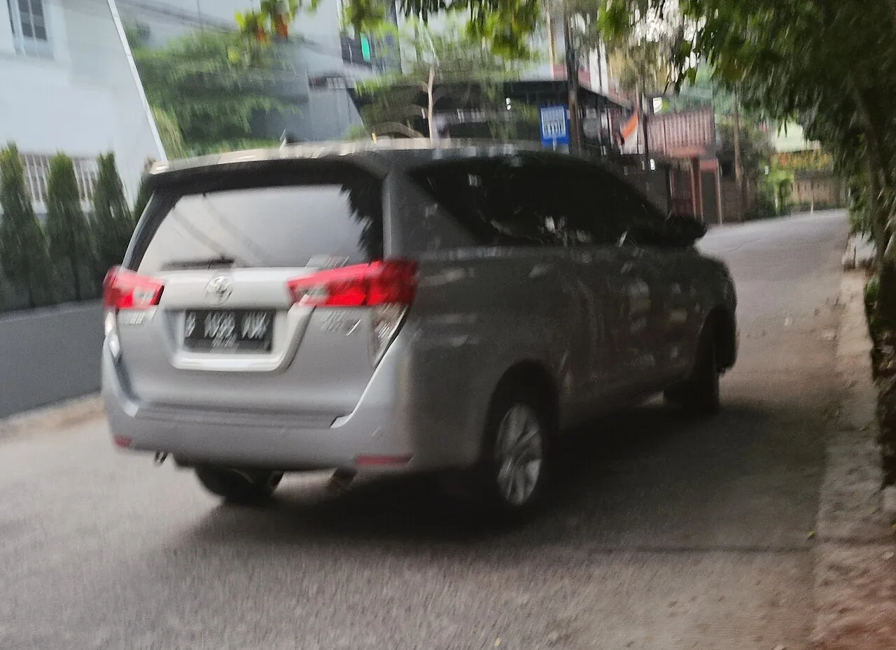 Toyota Innova AN140 / Innova Crysta, rear