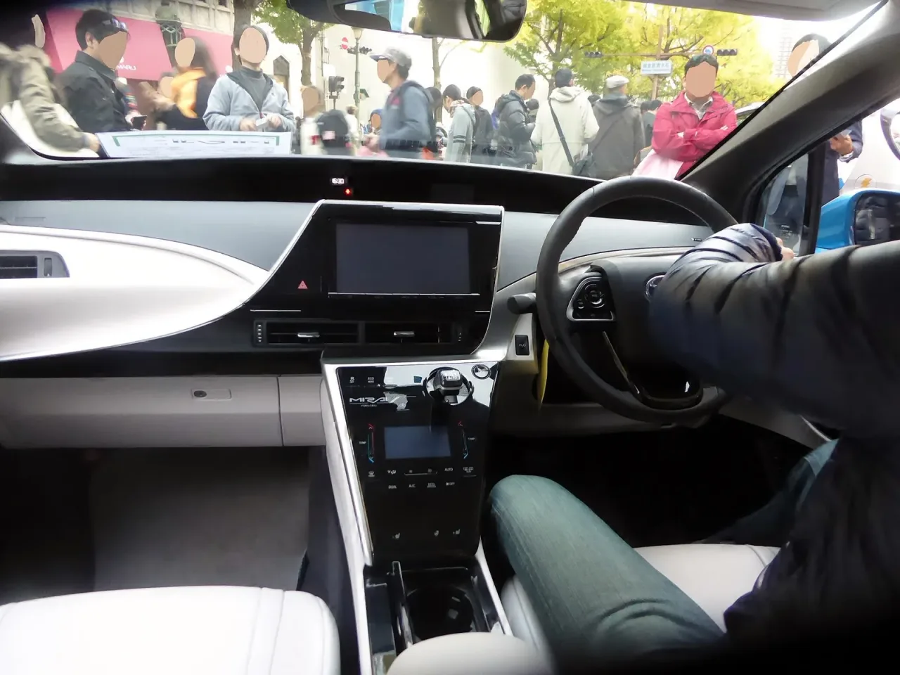 Toyota Mirai, interior